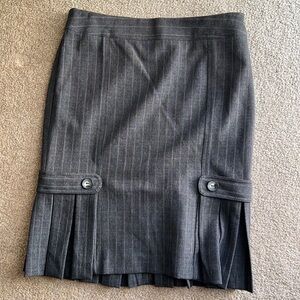BCX Black Pleated Pencil Skirt Knee-Length